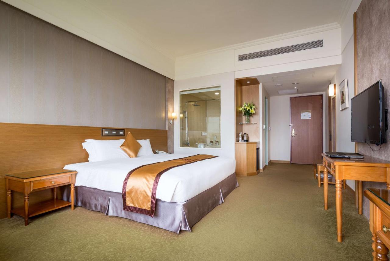 Royal Chiayi Hotel Kültér fotó