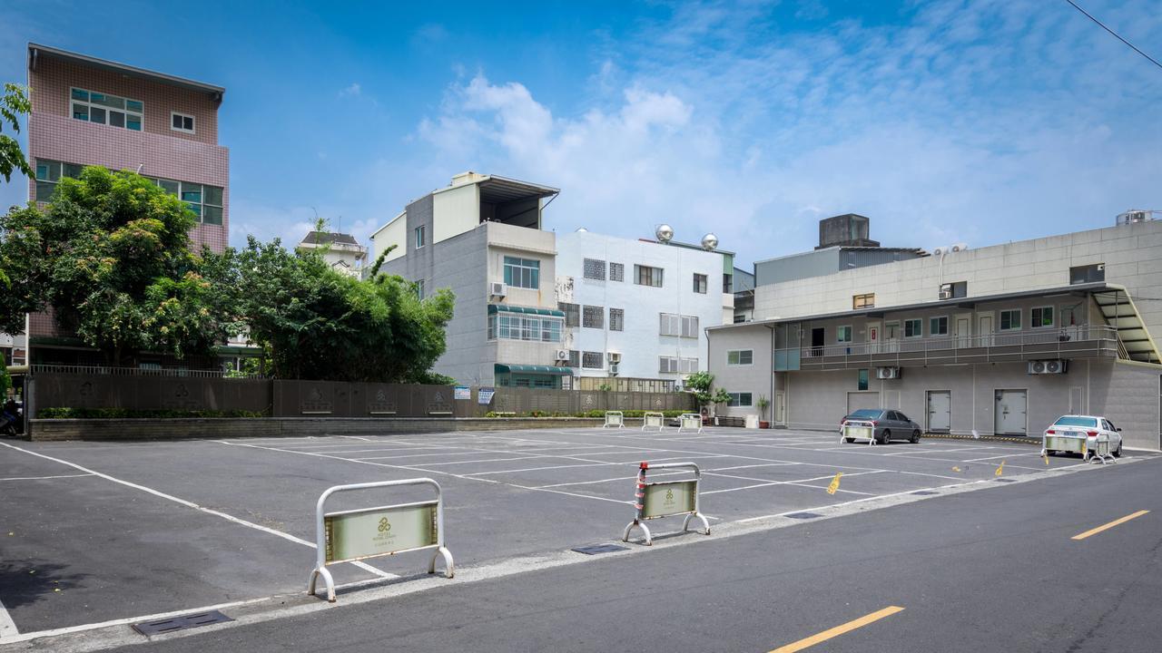 Royal Chiayi Hotel Kültér fotó