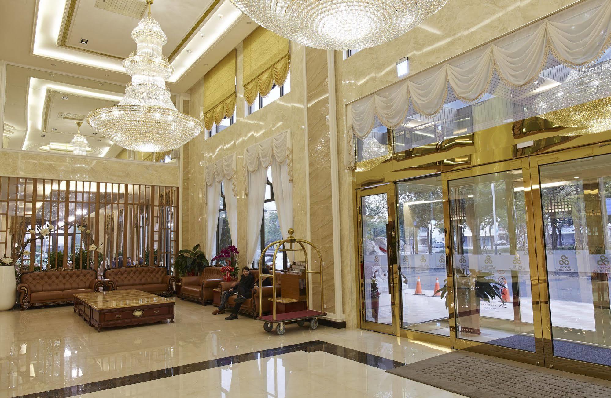 Royal Chiayi Hotel Kültér fotó