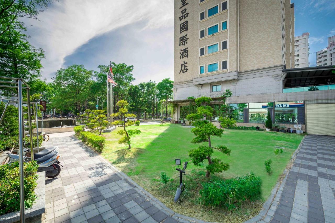 Royal Chiayi Hotel Kültér fotó