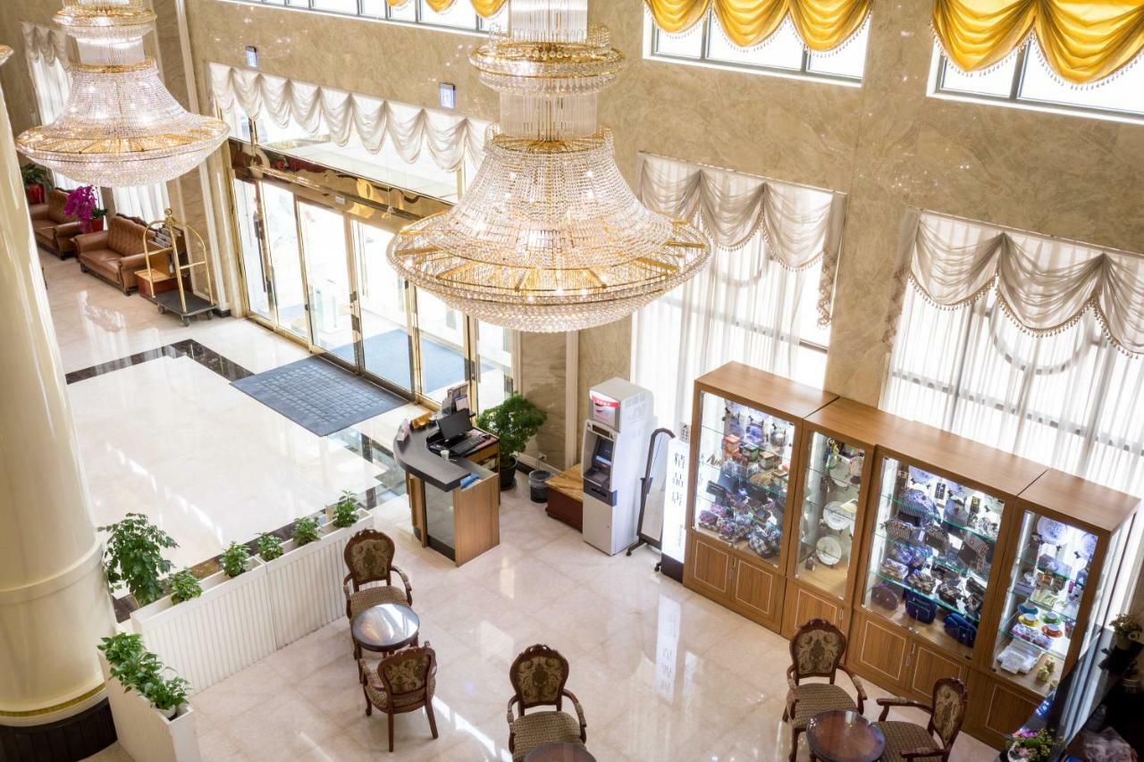 Royal Chiayi Hotel Kültér fotó